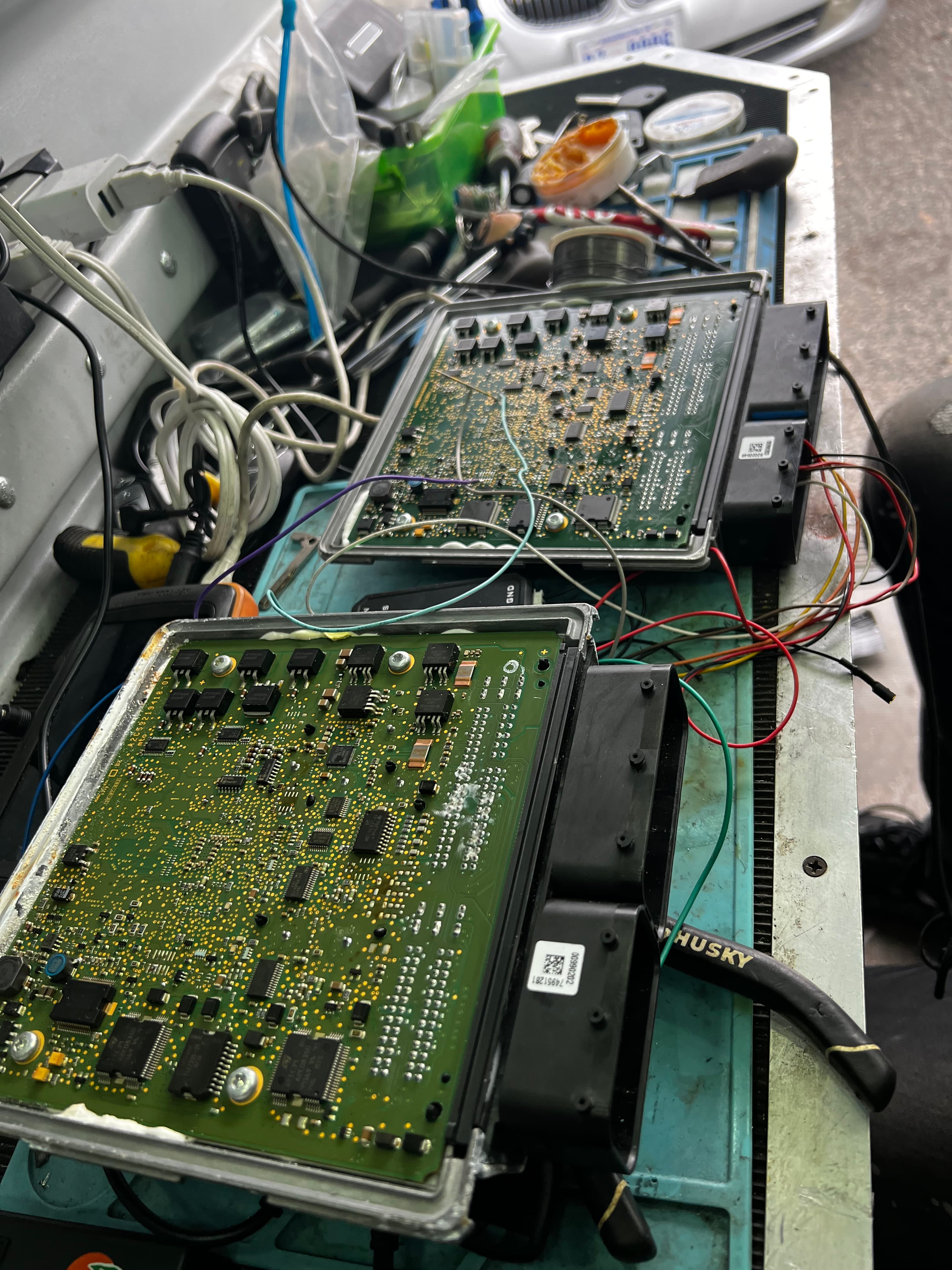BMW DME engine control module programming and replacement service by automotive locksmith in Austin TX