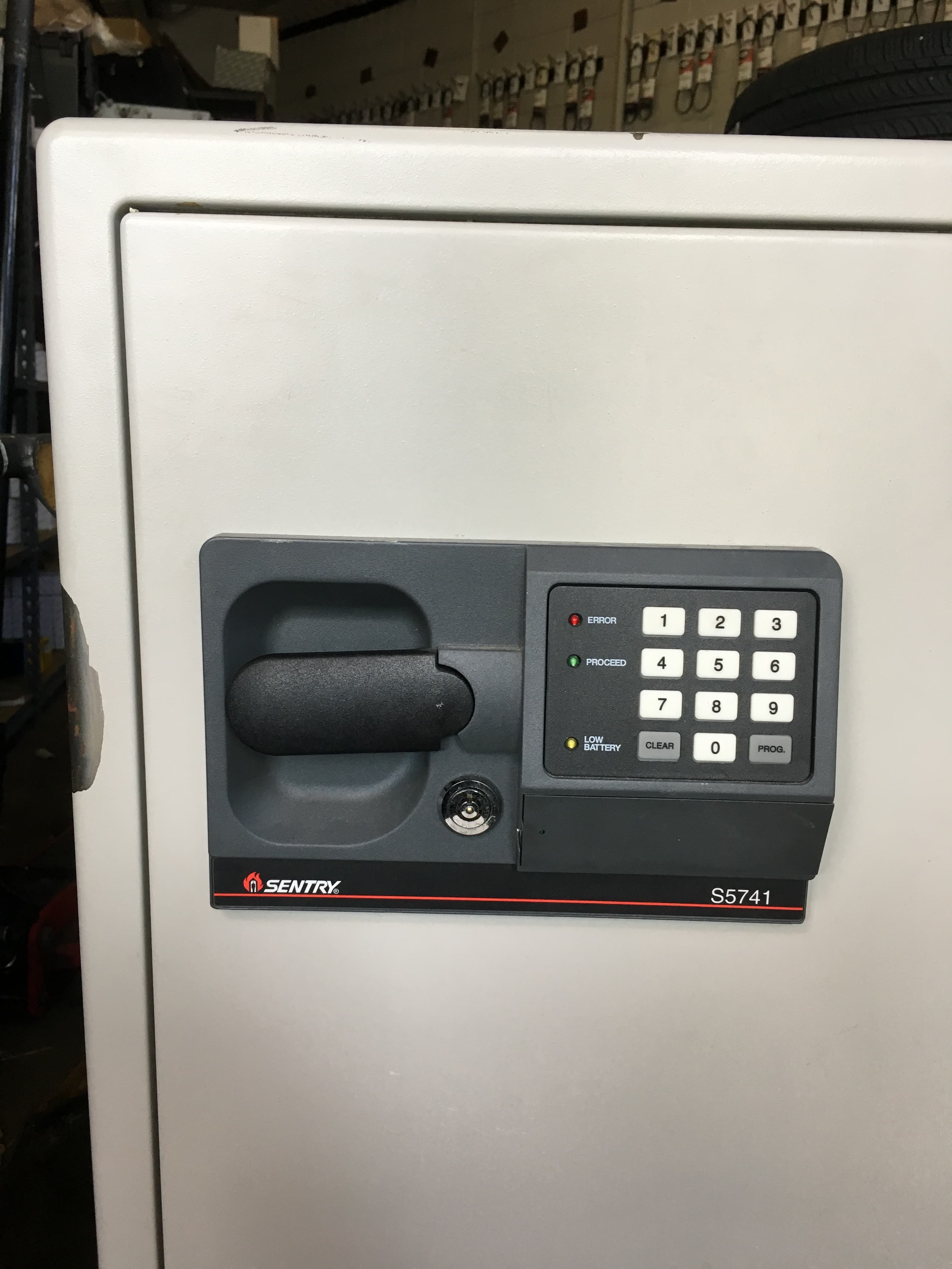 Fireproof safe locksmith service in Austin TX β fire safe opening and repair
