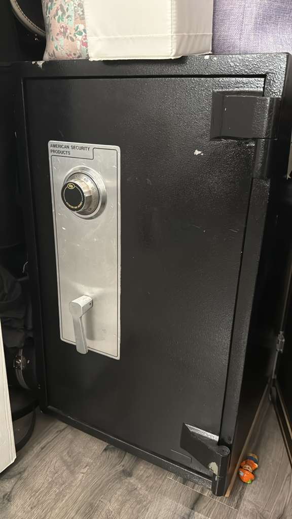 Wall safe installation and service in Austin TX β concealed in-wall safe
