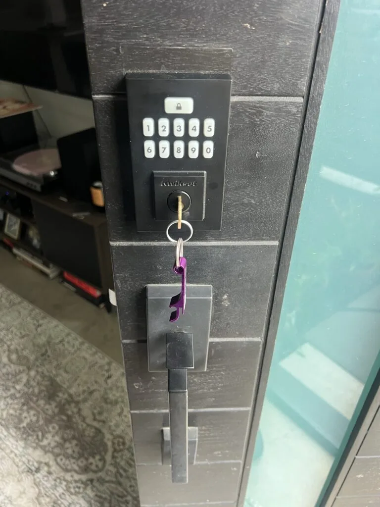 Locksmith-Near-Me